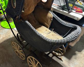 Turn of the century baby carriage