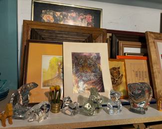 Glass / crystal animals, art, tigers