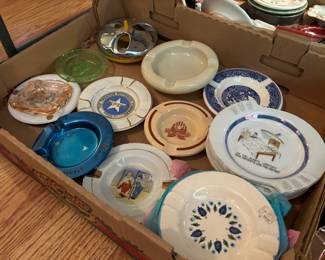 Vintage / mid century / art deco ash trays