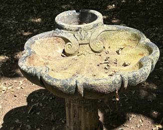 Beautiful bird bath fountain