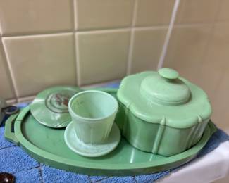 Jadeite powder container, tray, accessories 