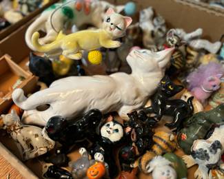 Mid century Viking, Fenton, and other cat statues 