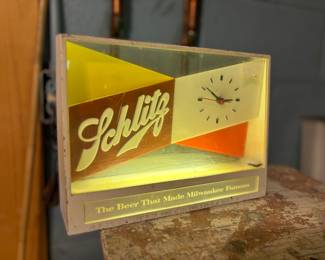 Very cool lighted Schlitz beer sign