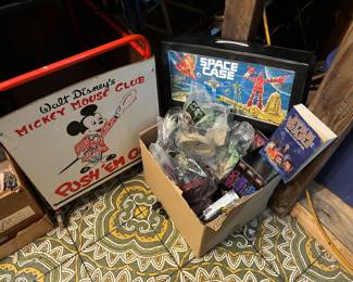 Vintage Walt Disney Mickey Mouse club, Star Wars items