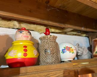 Vintage cookie jars 
