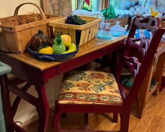 Super cute antique oak top table / desk with matching chair 