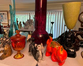 Viking glass, mid century drip glaze cat, lamps