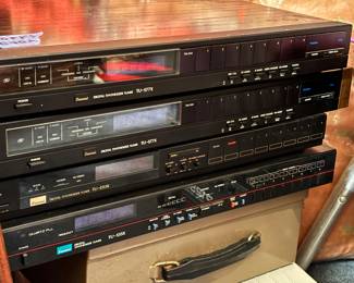 Sansui stereo equipment