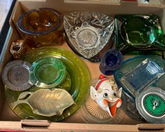 Vintage / mid century / art deco ash trays