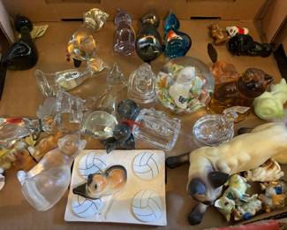 Mid century Viking and assorted cats