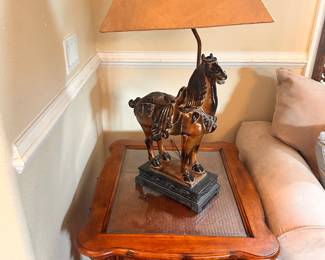Horse lamp