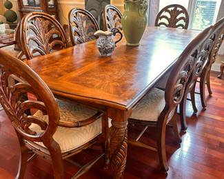 Tommy Bahama style dining room table and chairs