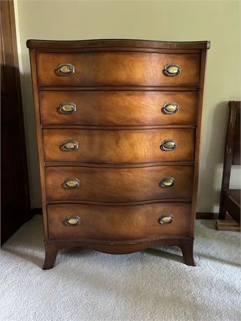 Drexel Travis Court Chest of Drawers