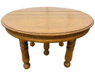 #129 • Antique Round Solid Wood Table (leaf missing)