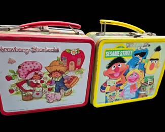 Metal lunchboxes
