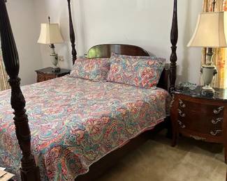 Henredon King poster bed