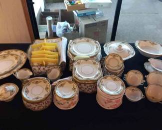 Noritake Floral China 12 Piece Set