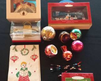 Antique Christmas Decor