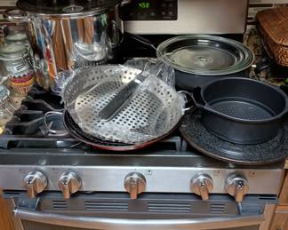 Large stock pot
Other cooking items 