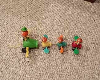 Vintage Fisher Price pull toy  late 1960s or early 1970s
