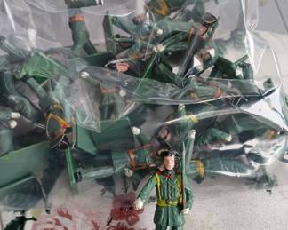 Soldier figures 