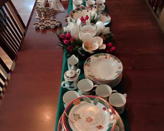 Magnolia pattern dish set
Service for 8 people 
Five piece place setting
With Serving pieces 