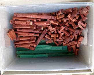 Lincoln logs
