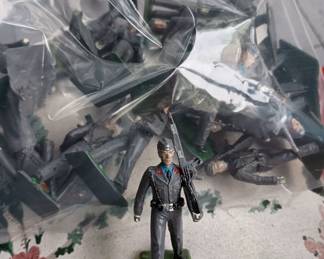 More Soldier figures 