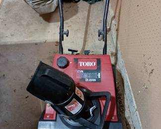 Toro, mid size, snow blower 