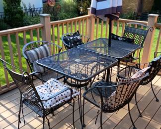 Outdoor / patio / deck furniture 