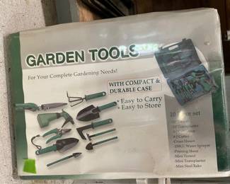 10 pc garden tool set