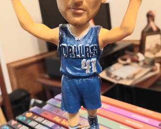 Dirk Bobblehead