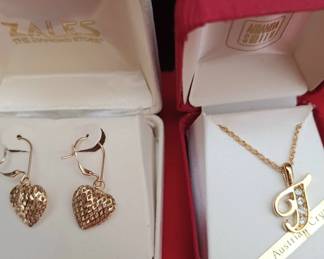 Nice collection of handmade and costume designer jewelry 