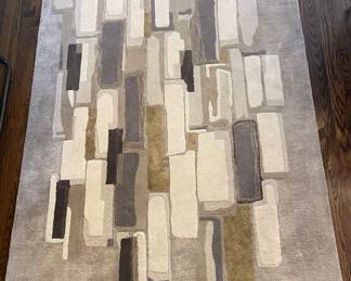 Area rug  6X 9 West elm in fantastic neutral tones