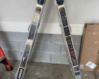 Gorilla ladder-new, holds up to 300 pounds!