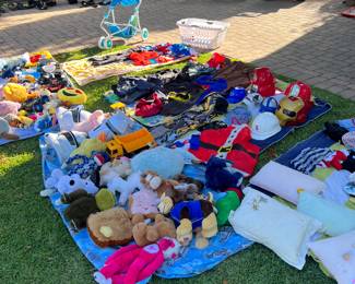 A Mountain of Children’s Toys!