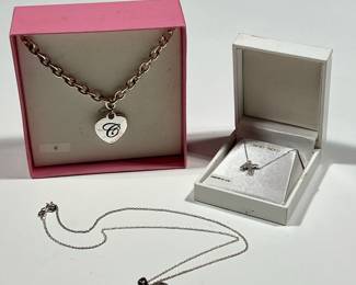 (3PC) GOLD & SILVER NECKLACES | Including a 10k gold necklace with a letter “K” pendant, and 2 silver heart-shaped necklaces. -  l. 17 in

