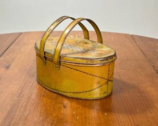 VINTAGE VARSITY TIN LUNCH BOX BY DECOWARE | Football-shaped lunch tin. - l. 8-1/2 x w. 6 x h. 6-1/2 in