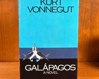 FIRST TRADE EDITION OF GALAPAGOS BY KURT VONNEGUT | Delacorte Press first edition, hardcover book with dust jacket in great condition. - l. 6 x h. 8-1/2 in