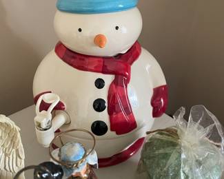 Cookie jar