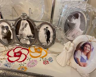 Great wedding gifts!  Brand new! 