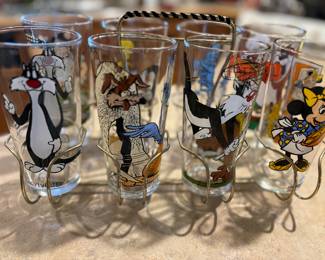 Vintage Pepsi glasses in carrier 