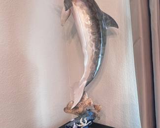 Robert Wyland sculpture-Cutest dolphin ever!!!