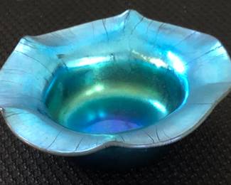 Steuben #138 Blue Aurene Iridescent Ruffled Glass Salt