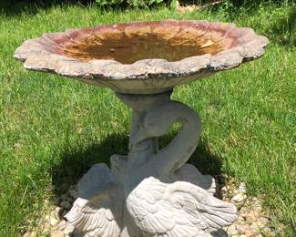 Bird bath