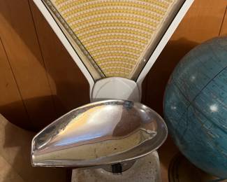 Vintage scale