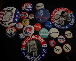 Various other political campaign buttons