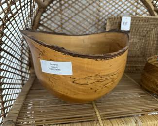 Turned bowl by Tim Francis, Coben, IL