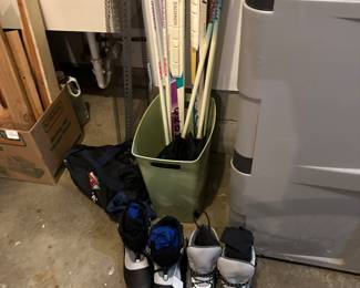 Cross country skis and boots (like new)