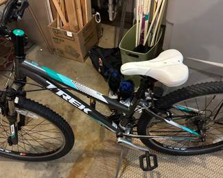 26" TREK women's bike